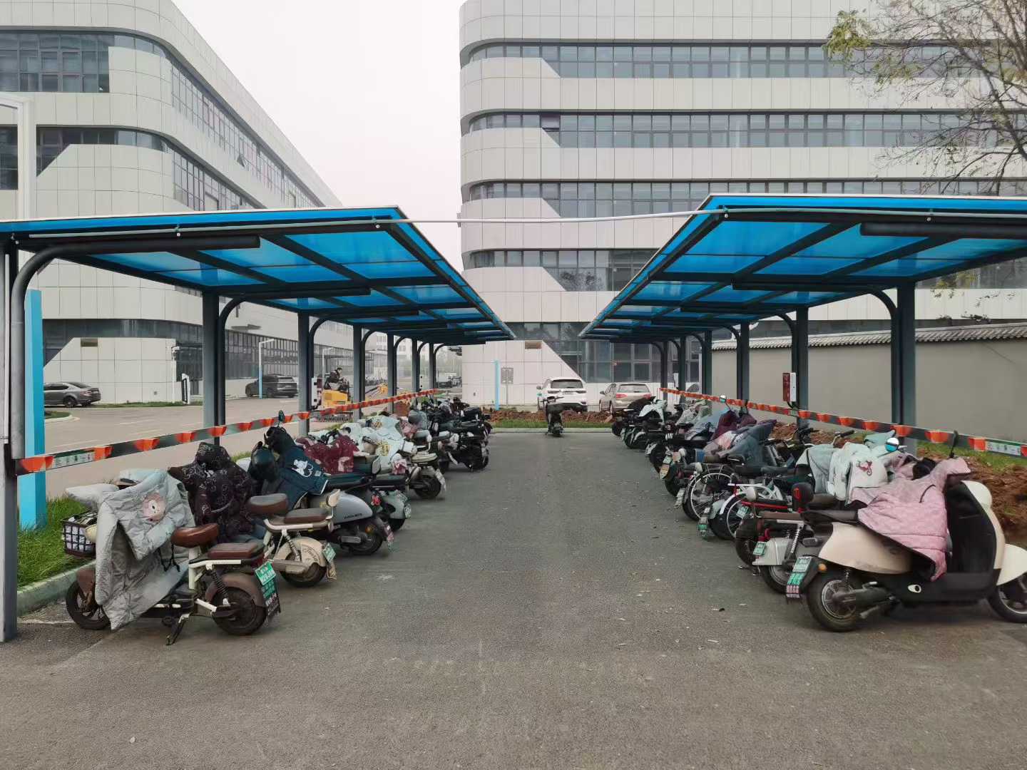 电动车膜结构车棚案例